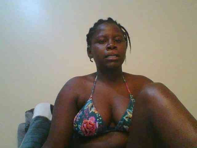 Loviett52 webcam