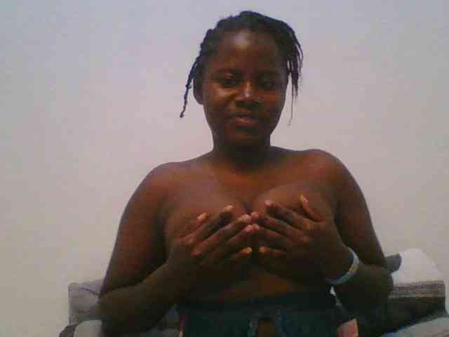 Loviett52 webcam