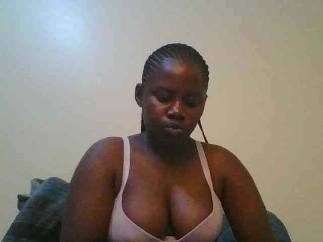 Loviett52 webcam