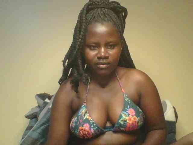 Loviett52 webcam