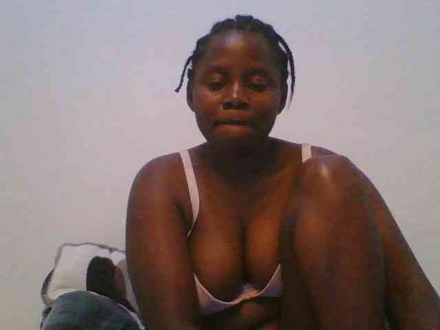 Loviett52 webcam
