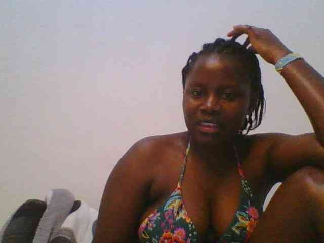 Loviett52 webcam