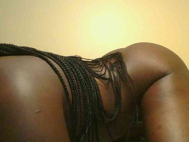 Loviett52 webcam