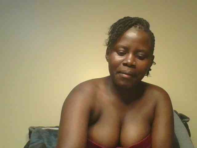 Loviett52 webcam