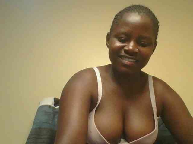 Loviett52 webcam