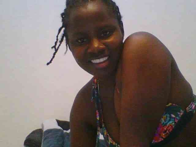 Loviett52 webcam