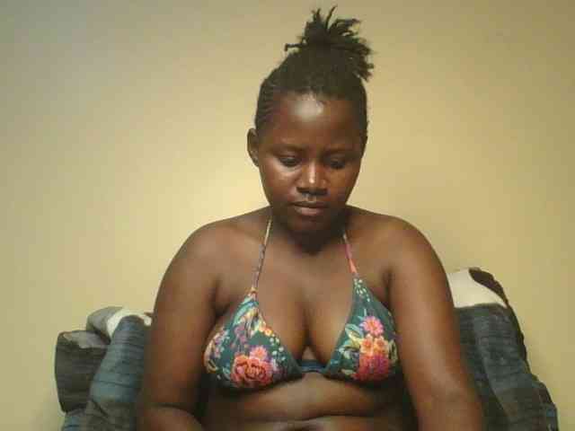 Loviett52 webcam