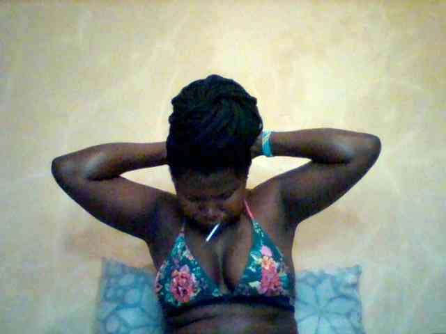 Loviett52 webcam