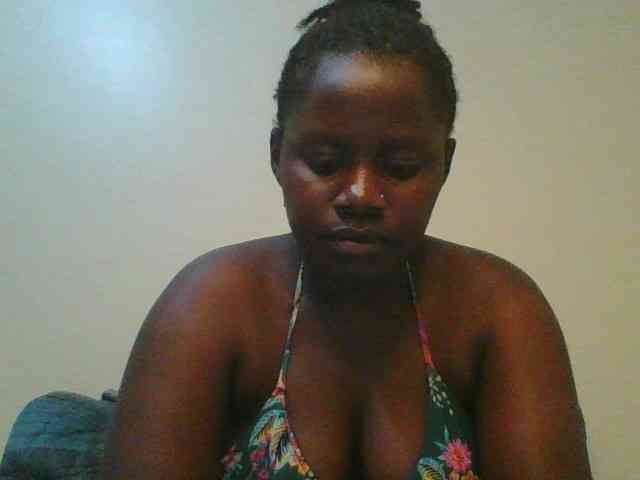 Loviett52 webcam