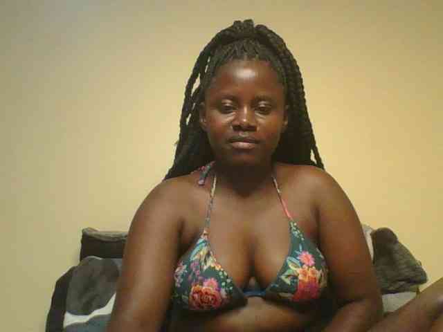Loviett52 webcam