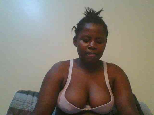 Loviett52 webcam