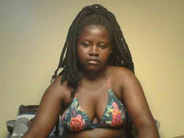 Loviett52 webcam