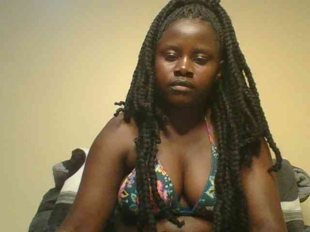 Loviett52 webcam