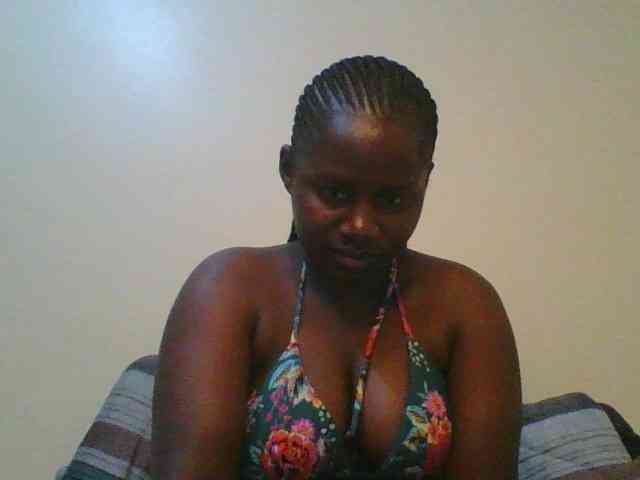 Loviett52 webcam