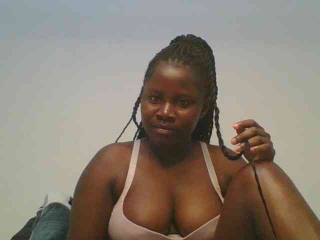 Loviett52 webcam