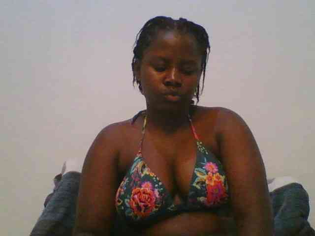 Loviett52 webcam