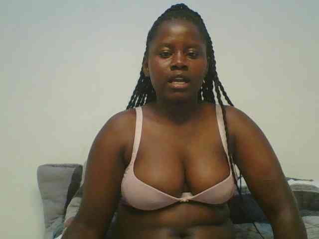 Loviett52 webcam