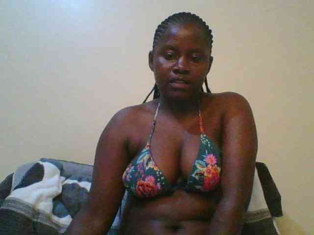 Loviett52 webcam