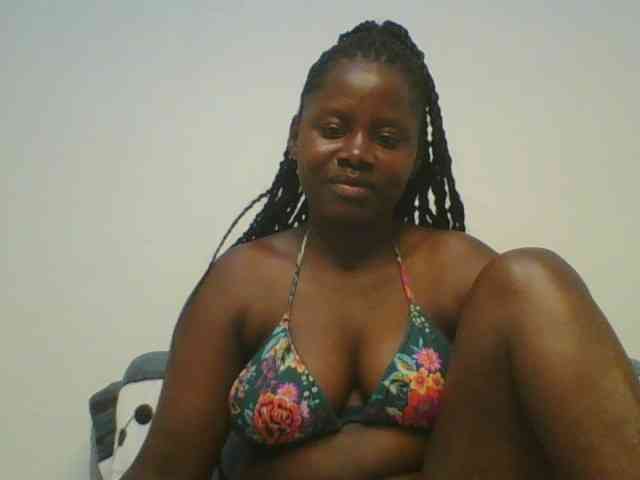 Loviett52 webcam