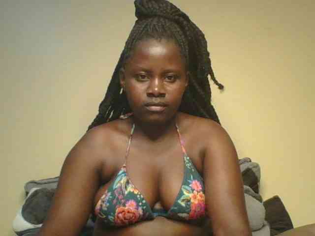 Loviett52 webcam