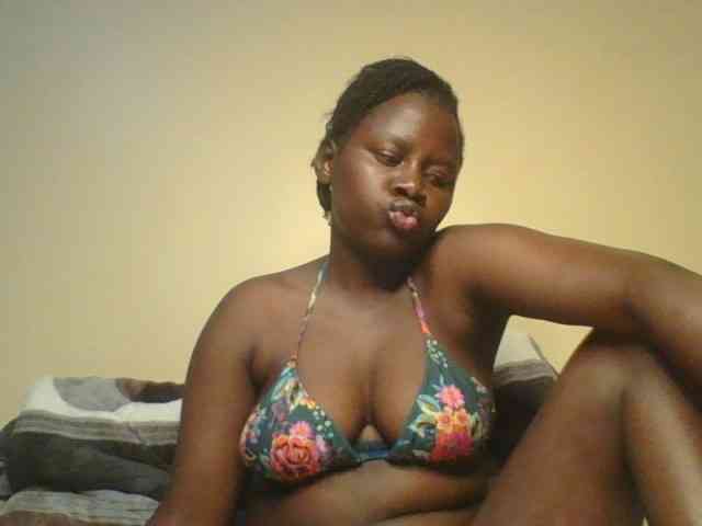 Loviett52 webcam