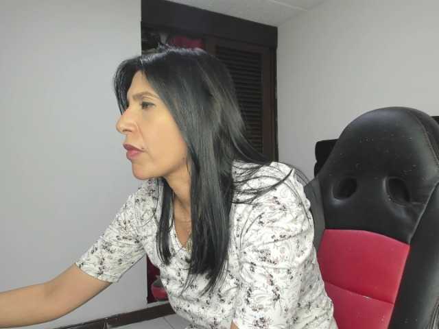 SamanthaRosse01 live cam on BongaCams