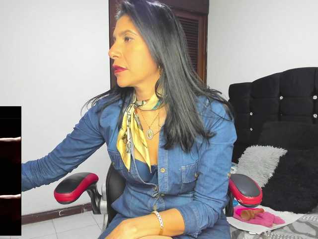 SamanthaRosse01 live cam on BongaCams