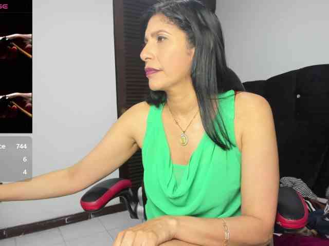 SamanthaRosse01