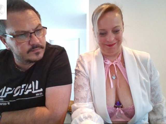 Camgirl Miss-chupagirly sur Bongacams