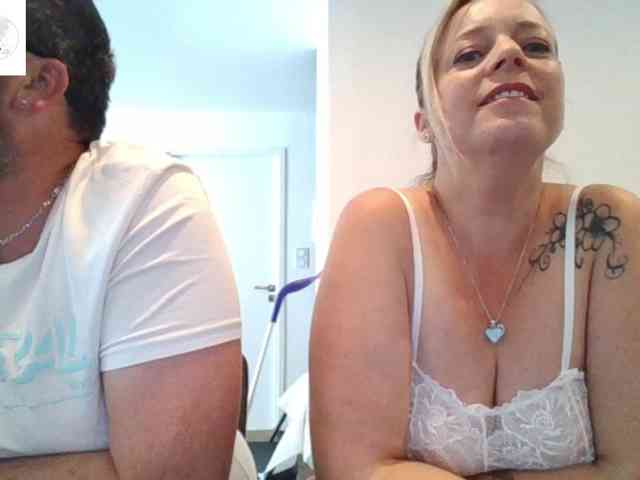 Miss-chupagirly webcam