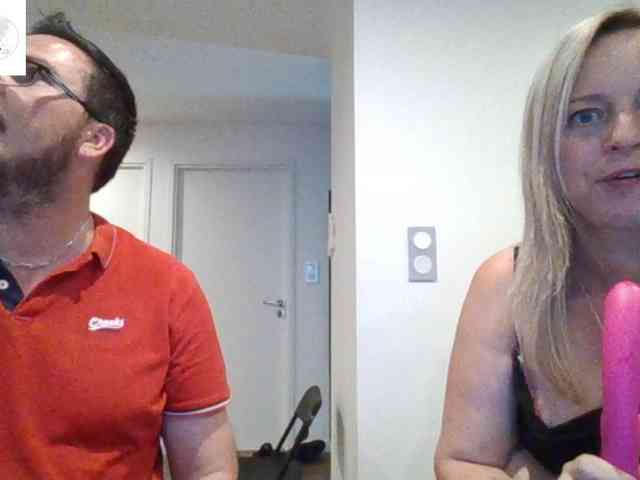 Miss-chupagirly webcam