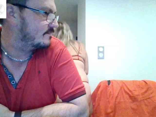 Miss-chupagirly webcam