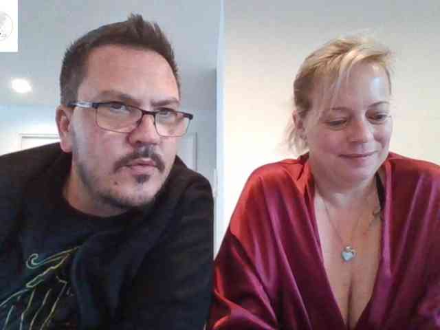 Miss-chupagirly webcam