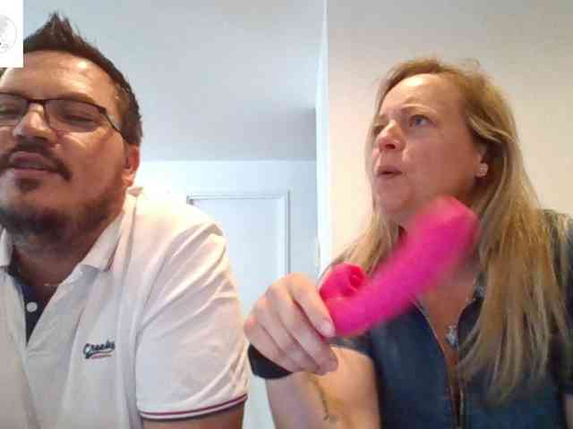 Miss-chupagirly webcam