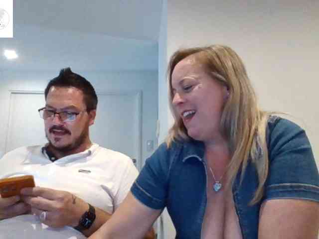 Miss-chupagirly webcam