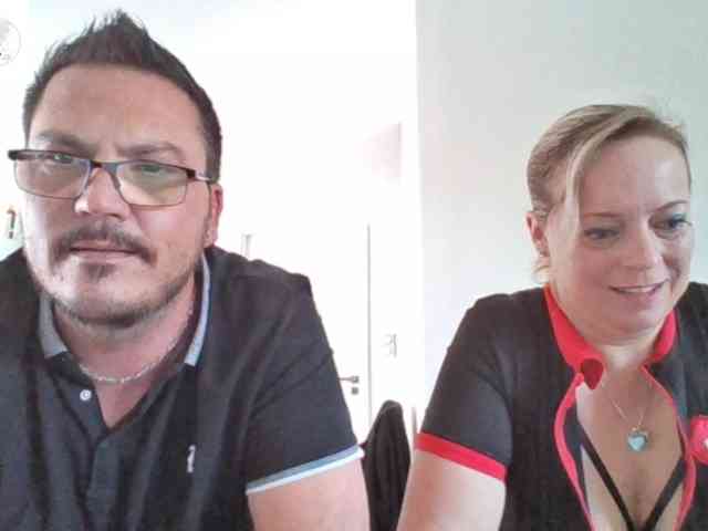 Miss-chupagirly webcam