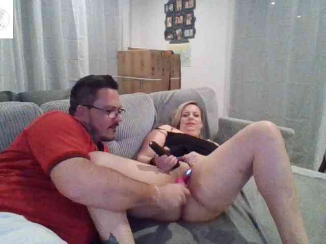 Miss-chupagirly webcam