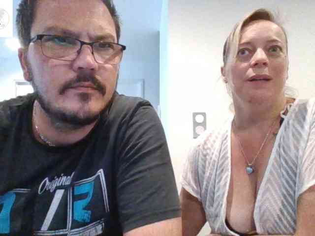 Miss-chupagirly webcam
