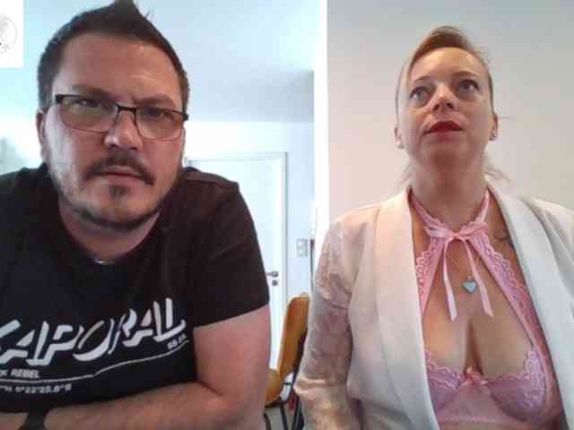 Miss-chupagirly webcam