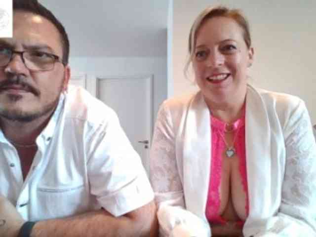 Miss-chupagirly webcam