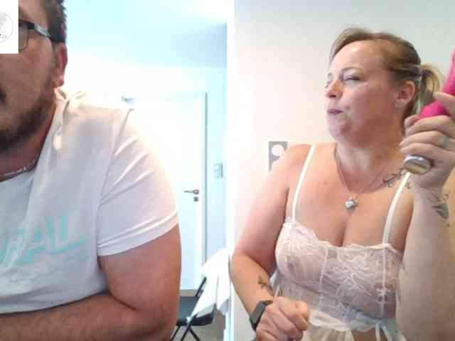 Miss-chupagirly webcam
