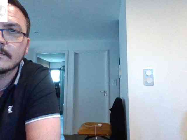 Miss-chupagirly webcam