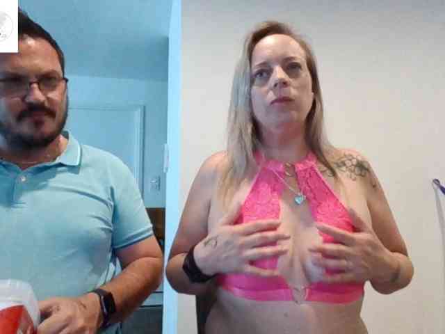 Miss-chupagirly webcam