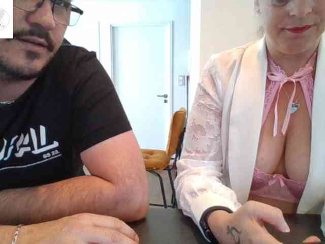 Miss-chupagirly webcam