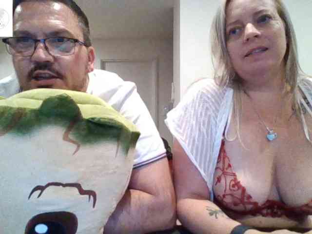 Miss-chupagirly webcam