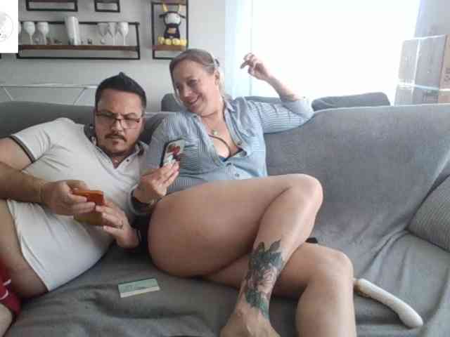 Miss-chupagirly webcam