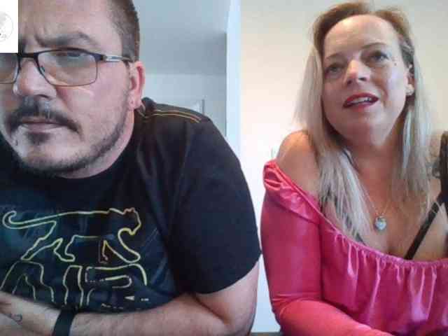 Miss-chupagirly webcam