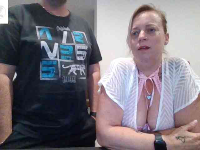 Miss-chupagirly webcam