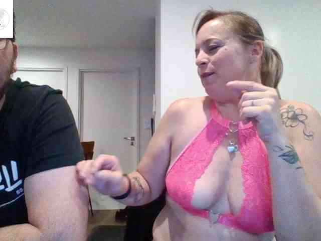 Miss-chupagirly webcam