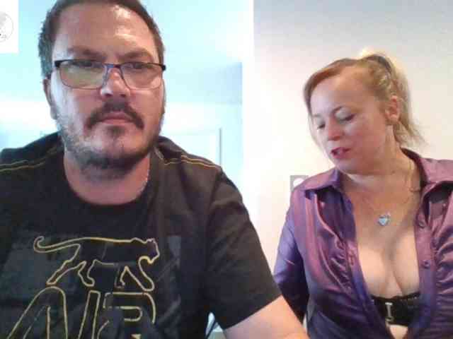 Miss-chupagirly webcam